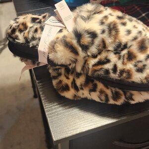 Victoria secret slippers